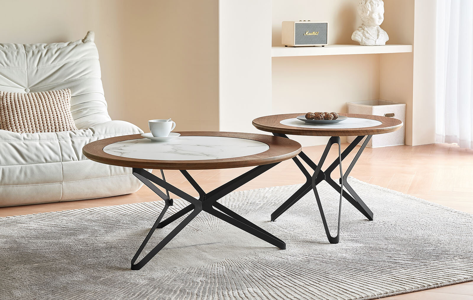 фото Стол журнальный Nicole (60), орех/керамика