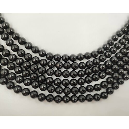 Натуральный камень оникс по 8 ММ (около 48 штук)