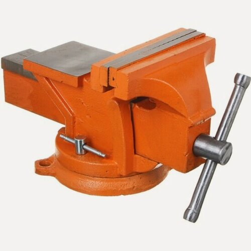 Изображение товара Тиски слесарные Ермак с поворотным механизмом 200мм