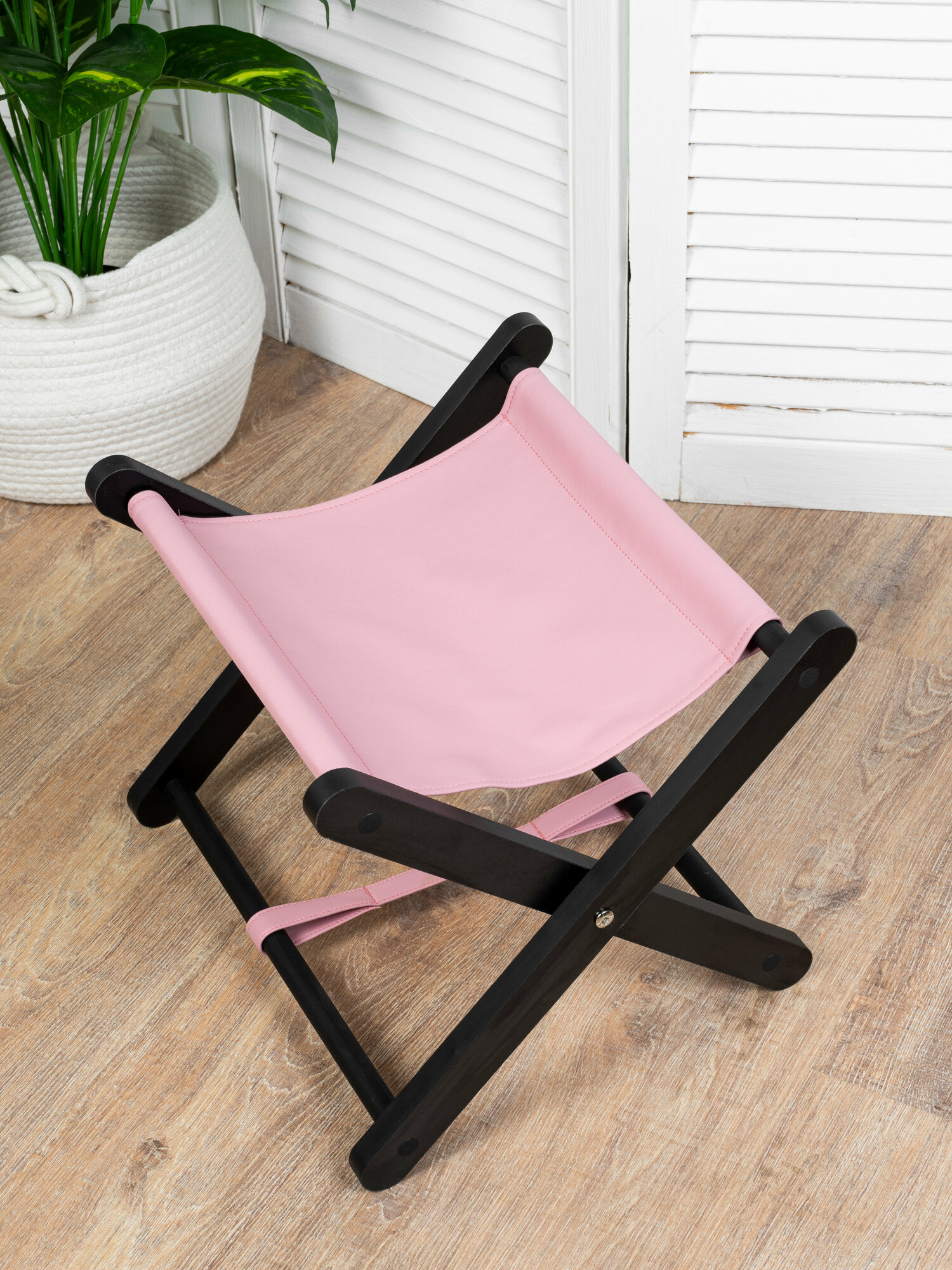 фото Подставка для сумок, подставка для сумки, подставка под сумку, подставки под сумку, подставка для сумки напольная, подставка для сумок напольная, для сумки подставка, подставка под сумку в салон, подставки для сумок