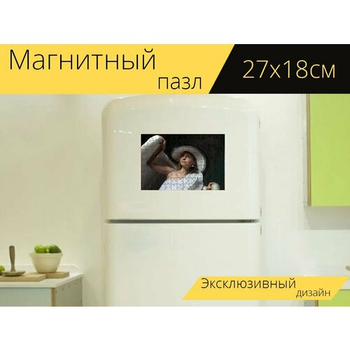 Магнитный пазл Женщина, крылья, ангел на холодильник 27 x 18 см.