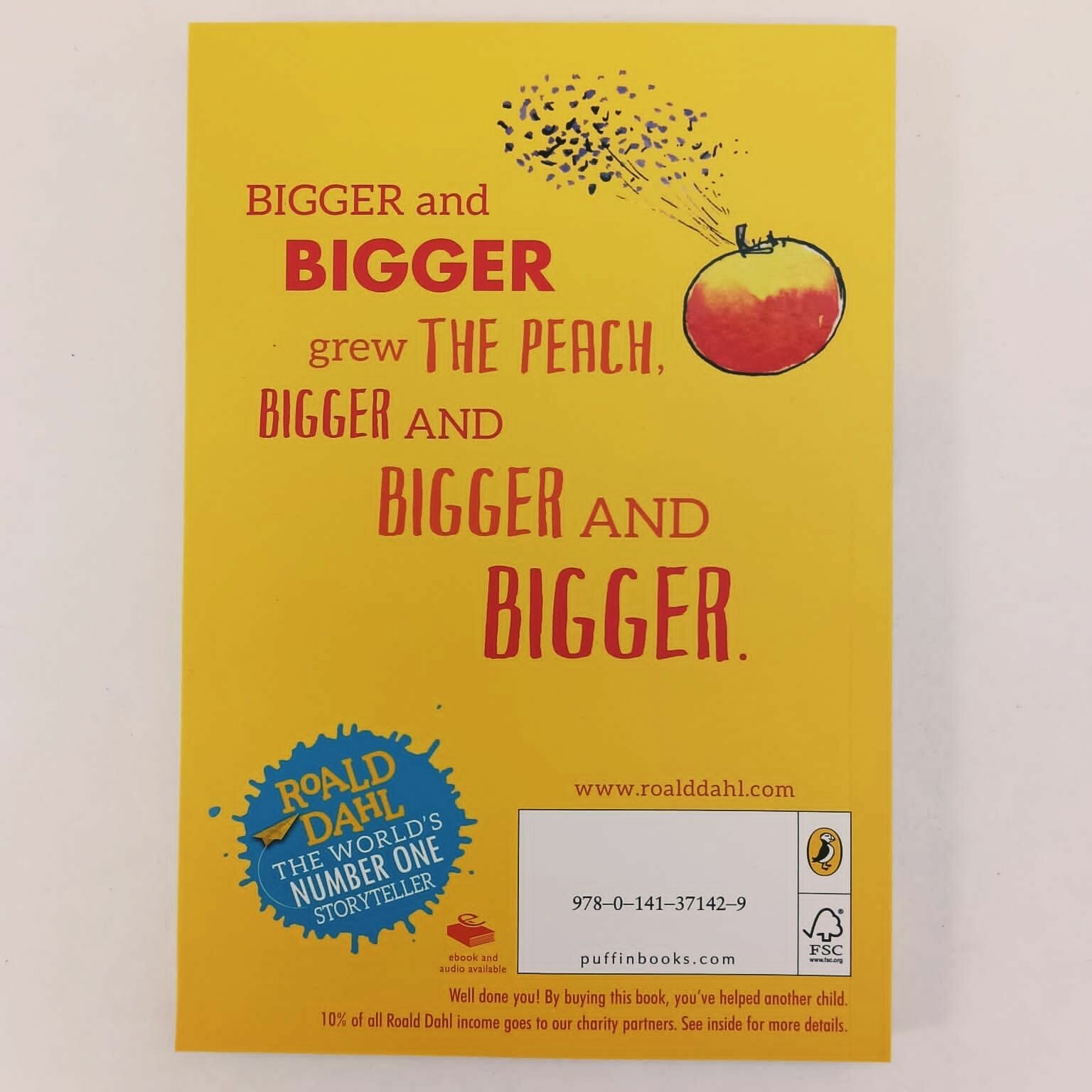 James and the Giant Peach (Roald Dahl) - фото №2