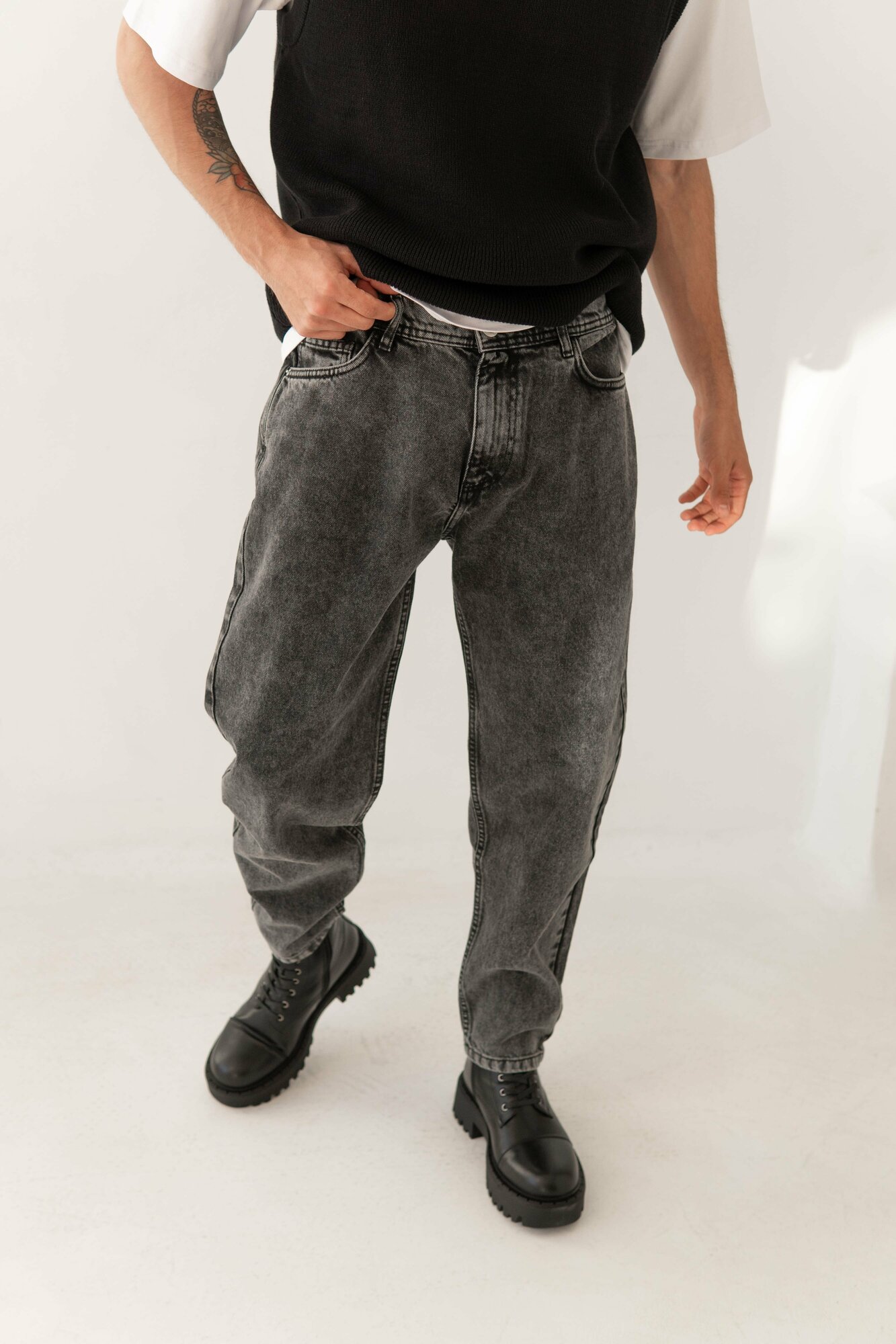 Джинсы бананы 