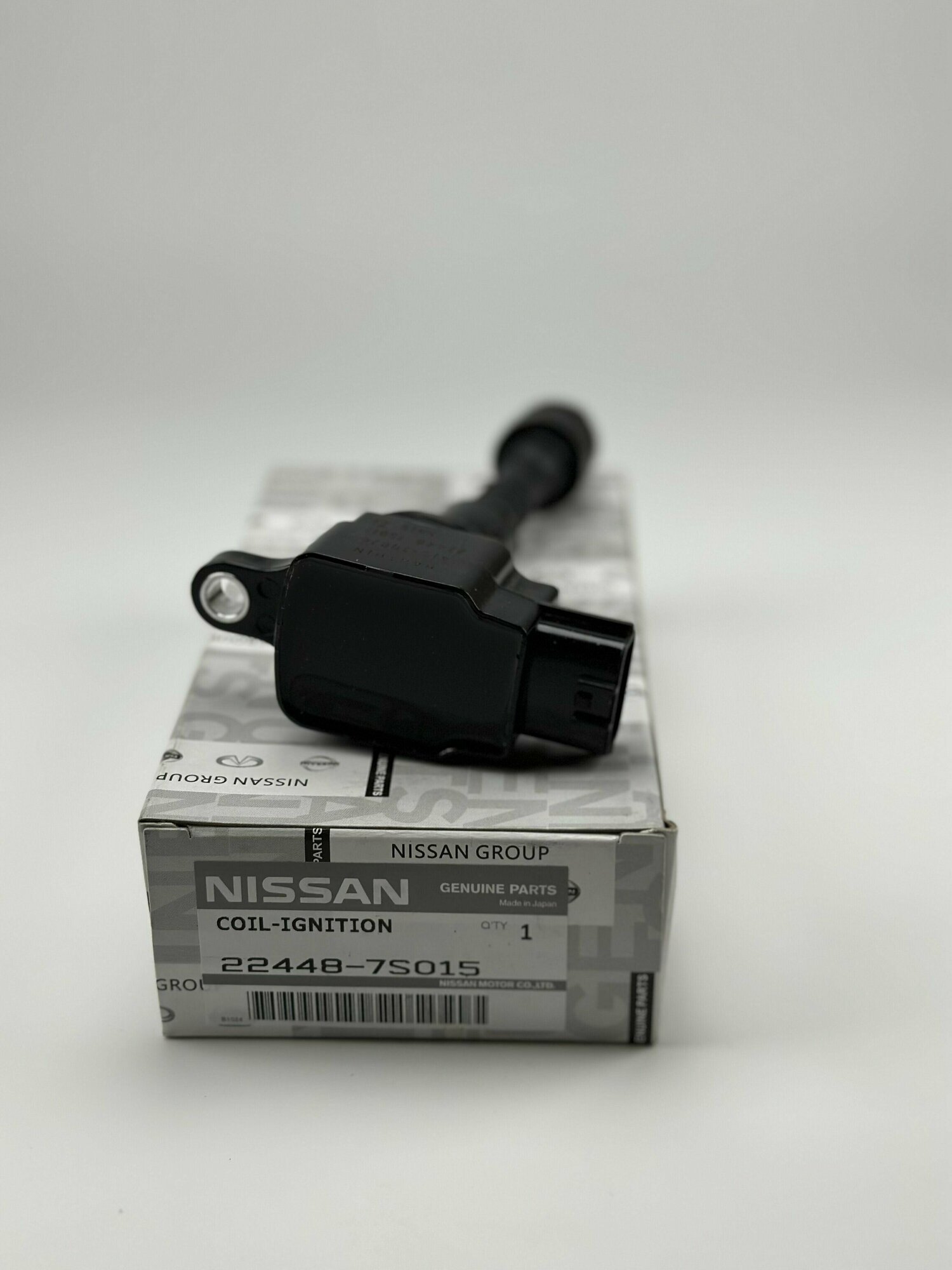 Катушка зажигания Nissan 22448-7S015