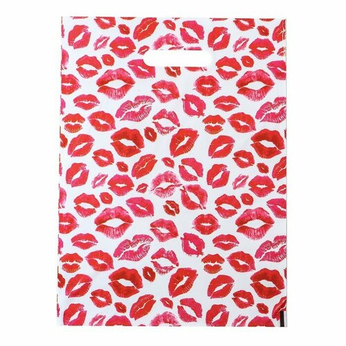 Пакет полиэтиленовый с вырубной ручкой Поцелуи 30х40 см 50 мкм набор 10 штук 682₽