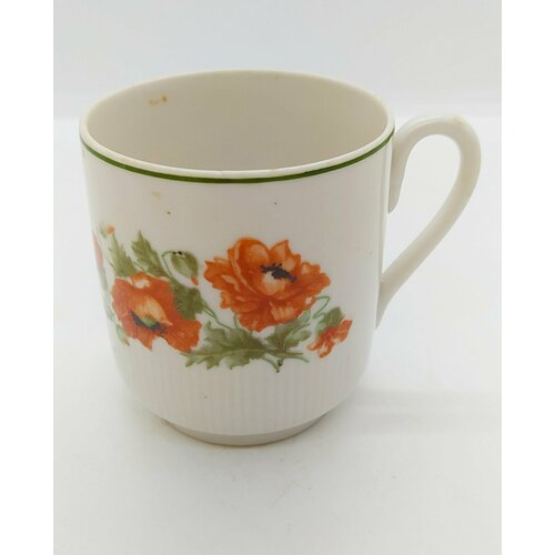 Чашка с декором в виде маков, фарфор, деколь, Дулевский фарфоровый завод (Дулёво)
