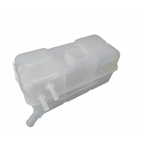 Бачок расширительный системы охлаждения Лада Приора 2170 без кондиционера 2 выхода