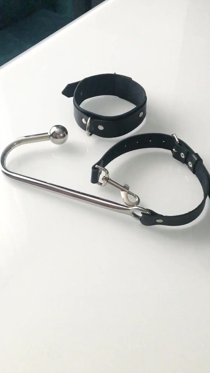 Түрмеде жынданып жатқан сұмдық (видео)