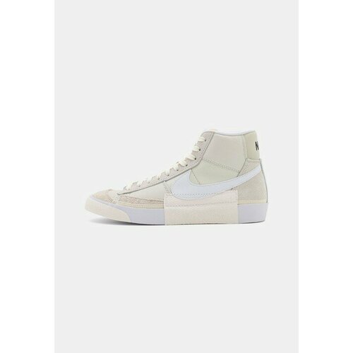 Кроссовки NIKE Blazer Mid '77, размер 42, белый