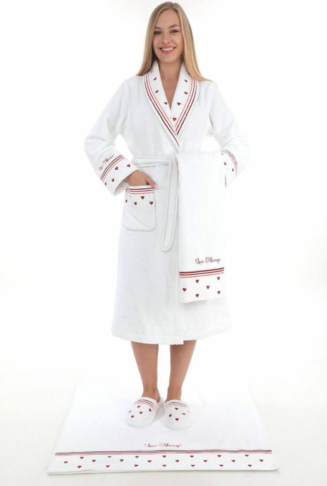 фото Халат Maison D'or LOVE ALWAYS белый S 42*44