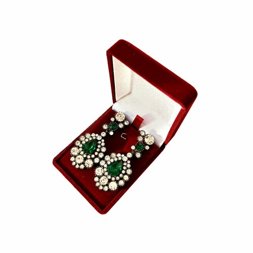 Серьги с подвесками , Swarovski Zirconia, размер 60 мм, зеленый