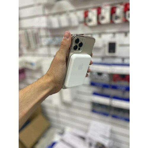 Внешний аккумулятор MagSafe Battery Pack на 5000 мАч для iPhone 12 и выше Магнитный беспроводной Apple PowerBank MagSafe Повербанк для Айфона Беспроводная зарядка для iPhone 5000 mAh 148000₽