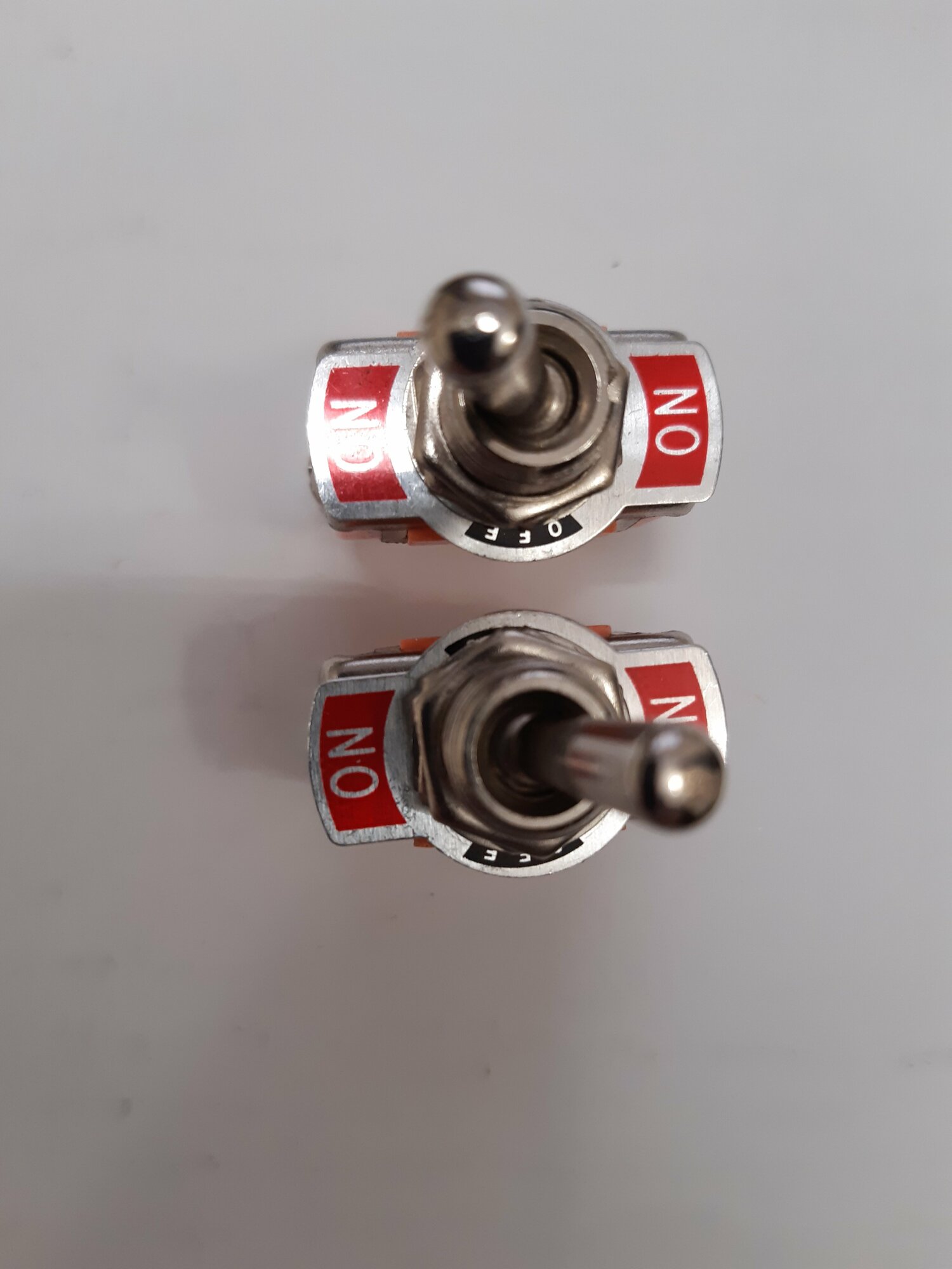 Тумблер E-TEN-1122 on-off-on 3pin 15A 250V — фото 1