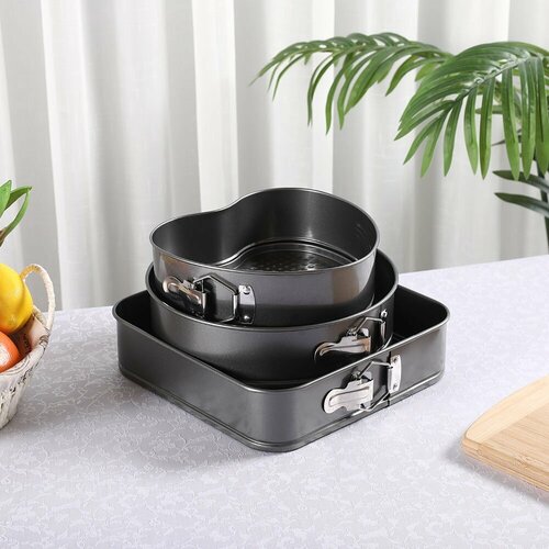 Набор металлических форм для выпечки Сердце Круг и Квадрат от бренда Baizheng 720₽