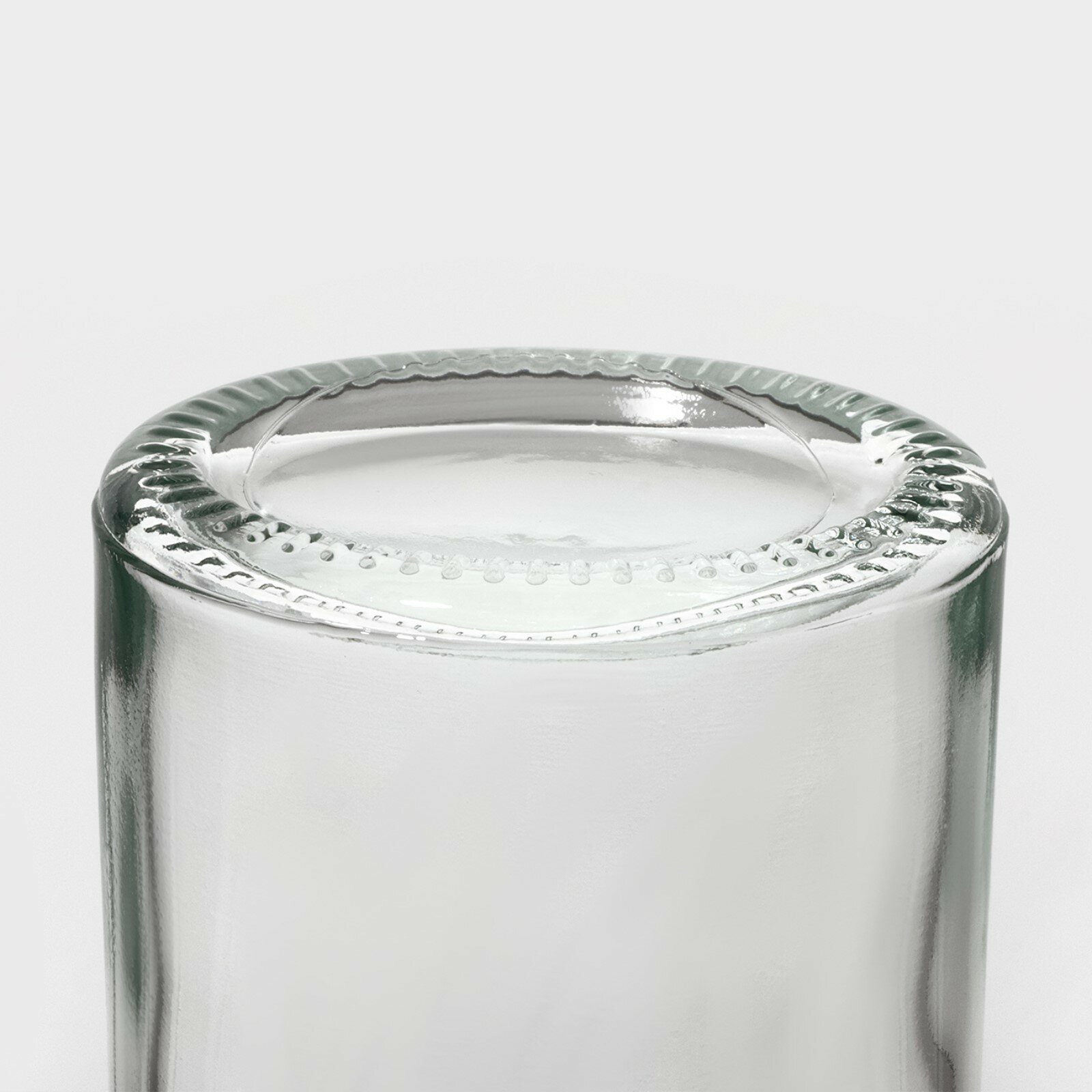 Солонка стеклянная Доляна «Классик», 140 мл, 4×5×10,5 см