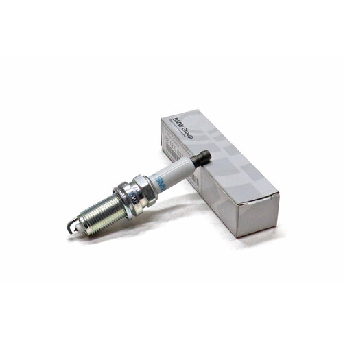 Свеча зажигания BMW X3 E83 F25 X5 E53 E70 F15 F85 Z4 E85 E86 E89 5 F07 F10 F11 X1 E84 F48 12120037663 494₽