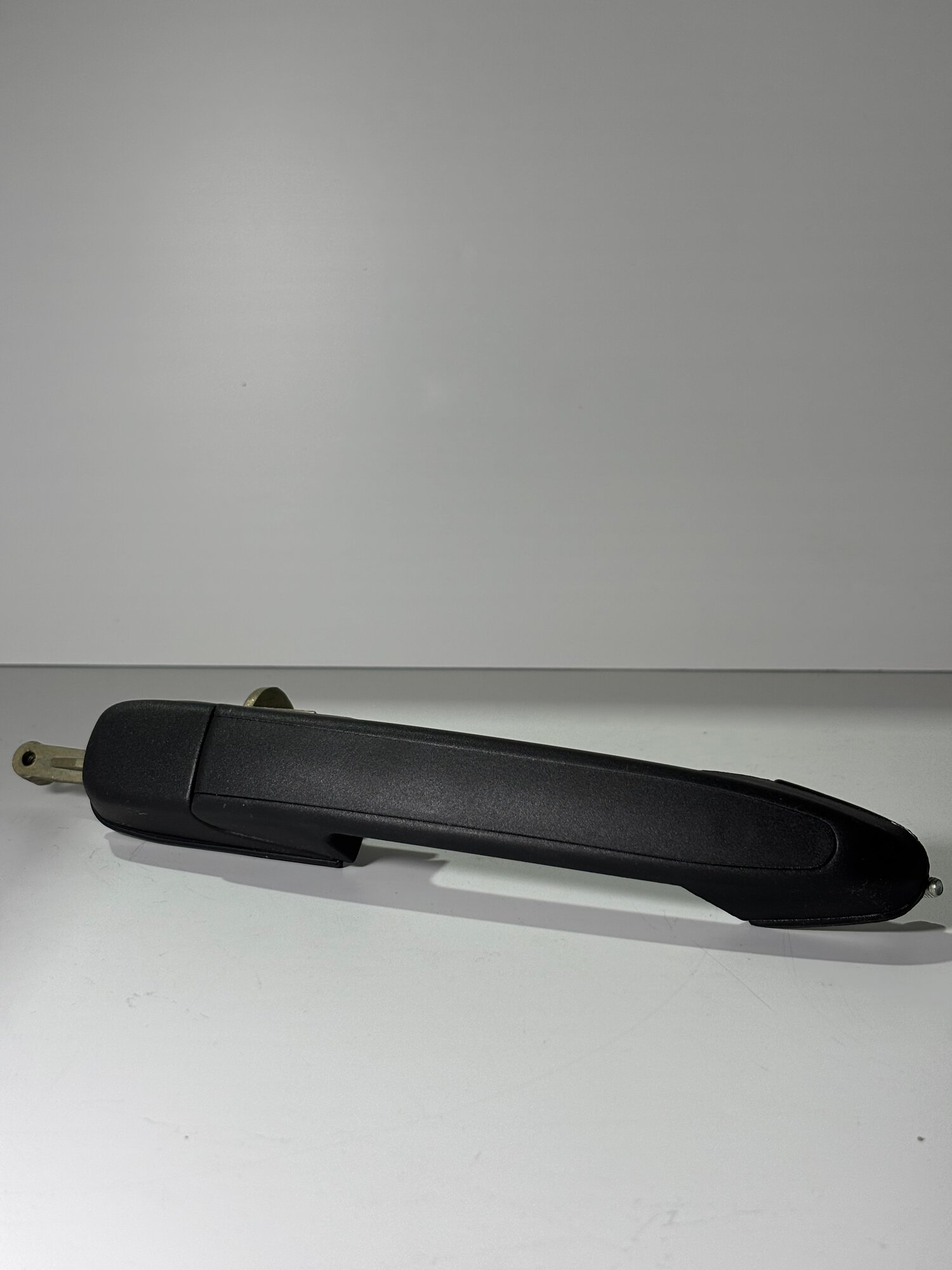 Ручка наружная двери задняя правая для LADA (ВАЗ) "Калина"(1117 1118 1119 и 1119 Sport) и Гранта (2190 2191 2192)