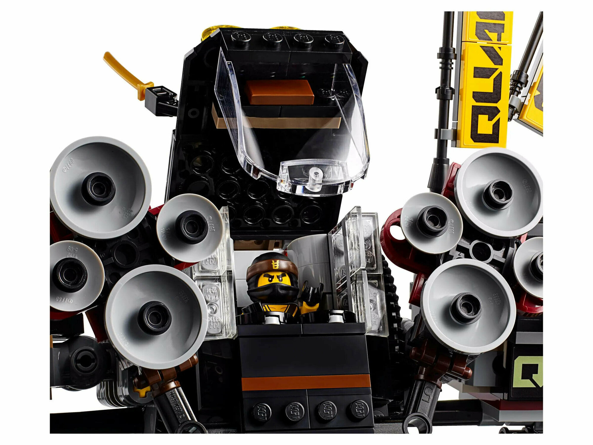 Cole's quake mech hotsell