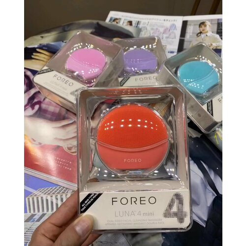 LUNA 4 mini Щетка для очищения и массажа лица для чувствительной кожи Фиолетовый 298000₽