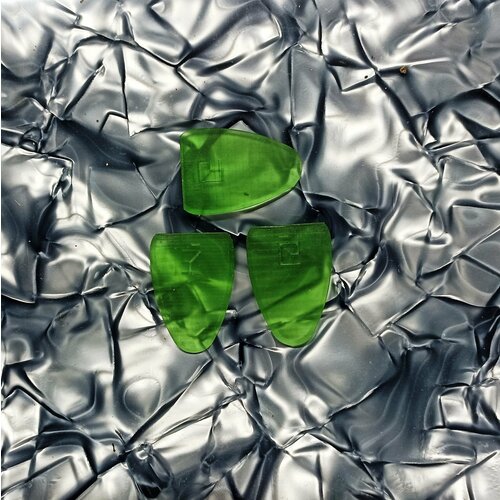 Медиаторы для домры малой 3 штуки №2 (34х24) увеличенный цвет изумруд, в коробочке