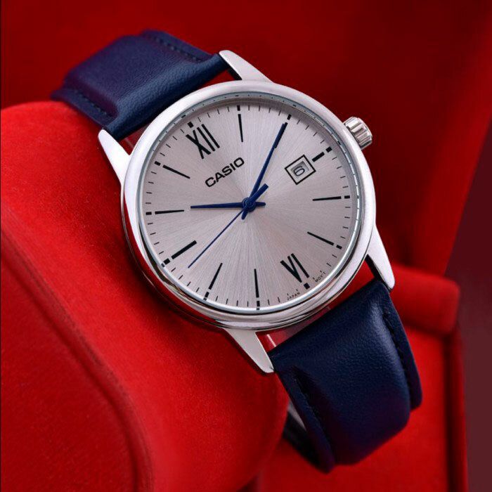 Наручные часы CASIO Collection, серебряный, синий — фото 1