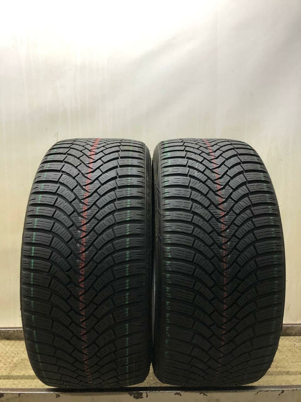 Falken EuroWinter HS01 255/35 R20 БУ Шины Зимние