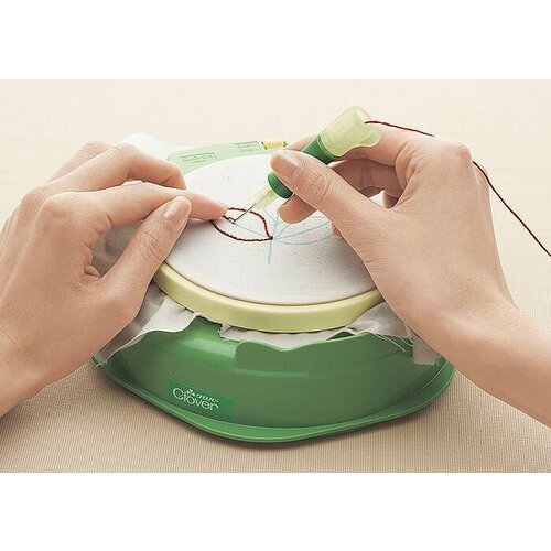 Подставка под пяльцы Clover 8814