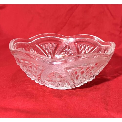 Салатница хрустальная