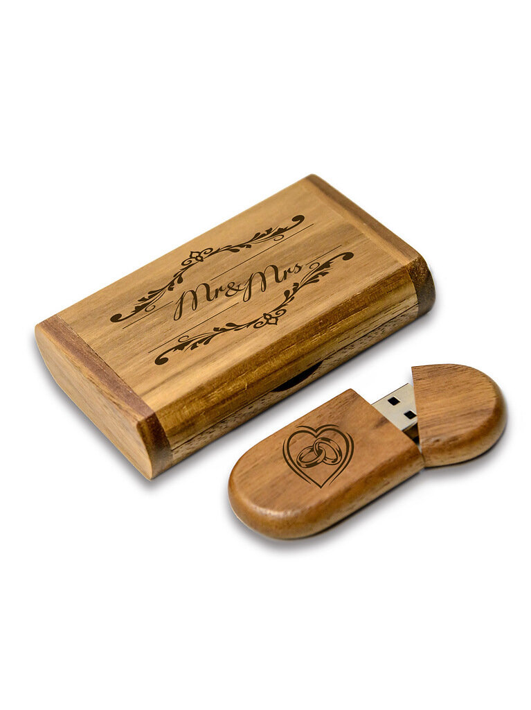 Флешка 32 Гб деревянная с гравировкой "Mr Mrs". Флэш накопитель USB 3.0 flash карта Сувенир Подарок. LAS-PRINT.