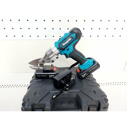 Аккумуляторные ножницы по металлу Magida 45Нм 21В 2х3Ач Li-Ion кейс 7290₽