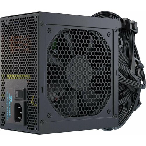Блок питания Seasonic ATX 750W G12 GC-750 80+ gold (20+4pin) APFC 120mm fan 6xSATA RTL черный