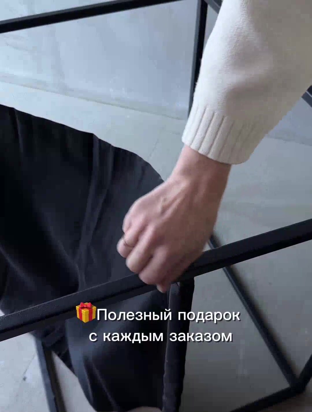 Кресло мягкое удобное для отдыха, уличное, на балкон, на веранду, в стиле лофт, минимализм, Комфи ++ велюр розовый — фото 1