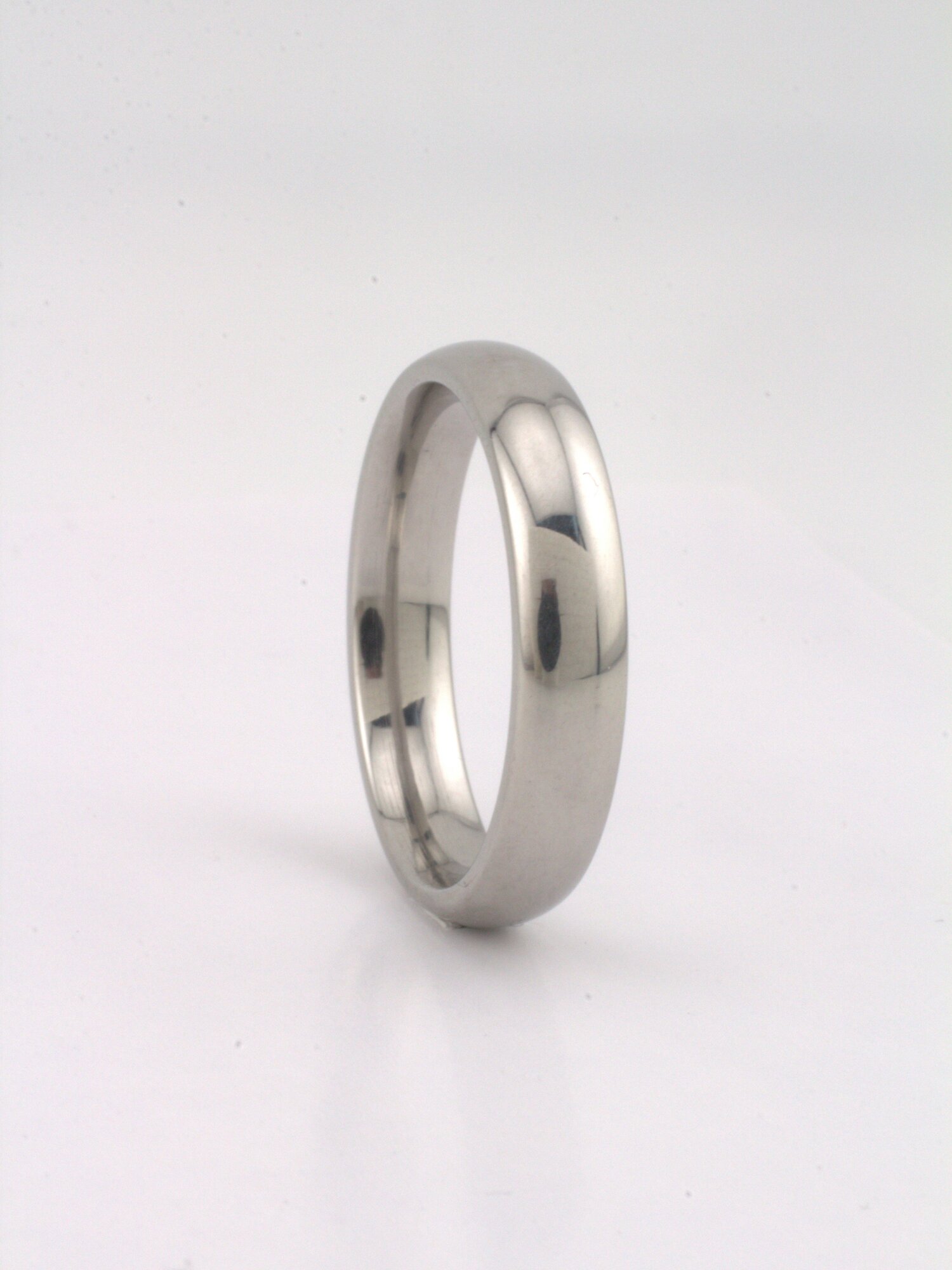 Кольцо обручальное, размер 21, ширина 4 мм, серебряный — фото 1