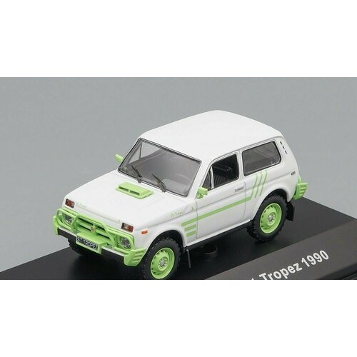 Масштабная модель Волжский 2121 Lada 4X4 Niva St-Tropez 1990 белый зеленый 2535₽
