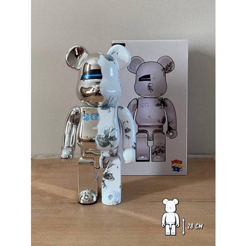 Интерьерная фигурка медведь в стиле Bearbrick 2G (28 см)