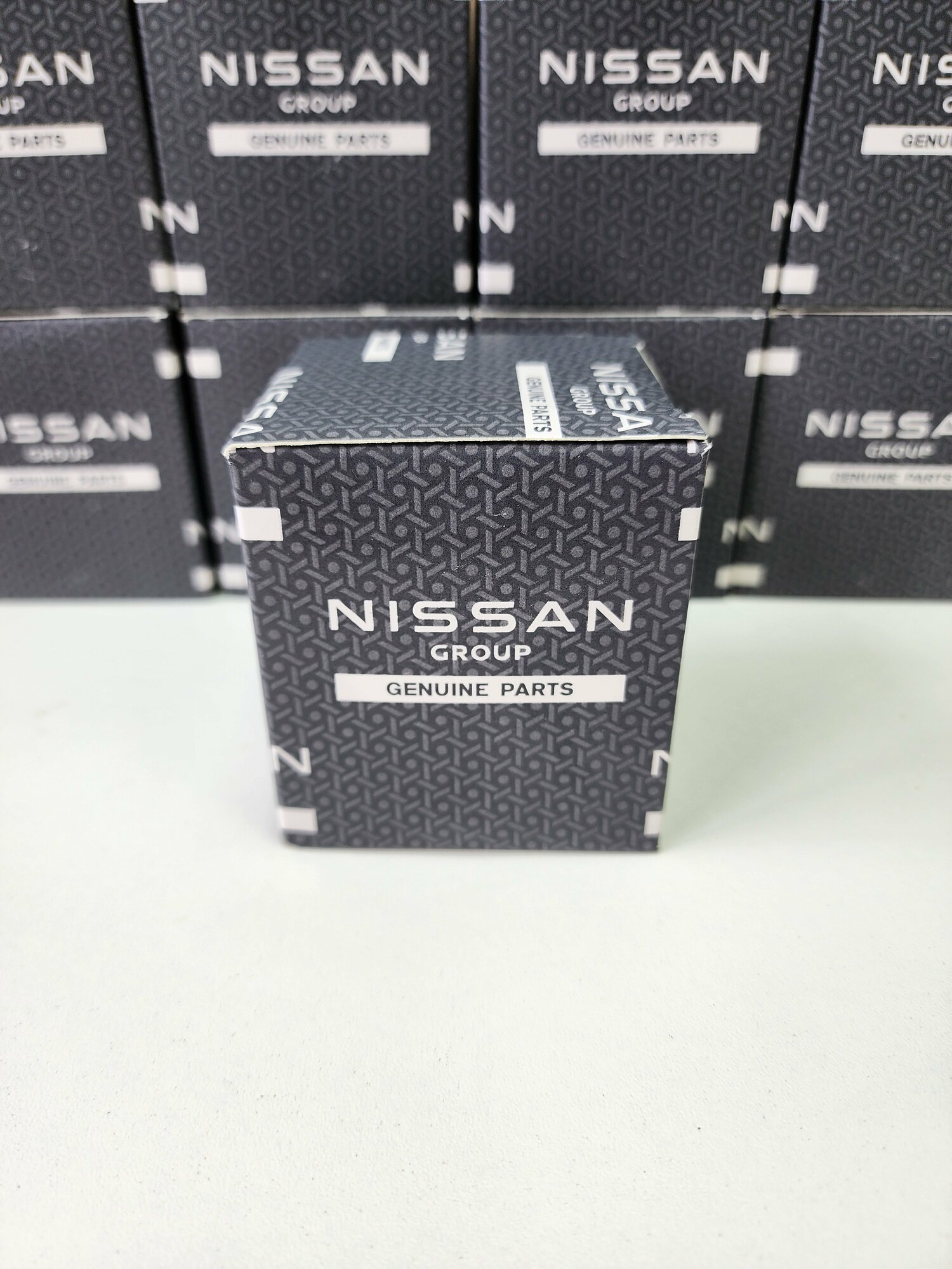Масляный фильтр Nissan 15208-65F00 (Расходник-ОФФ. РФ)
