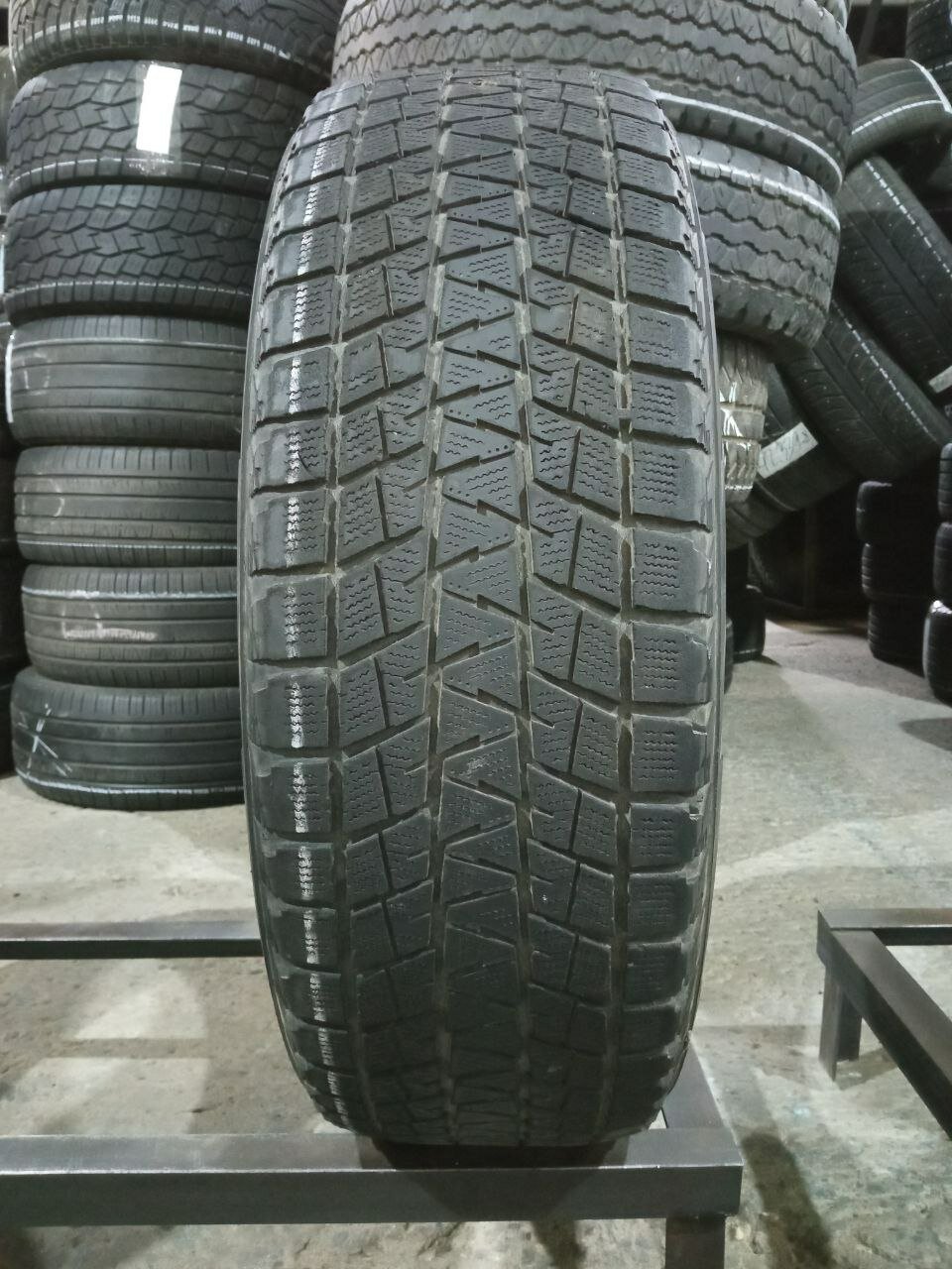 Bridgestone Blizzak DM-V1 235/65 R18 БУ Шины Зимние