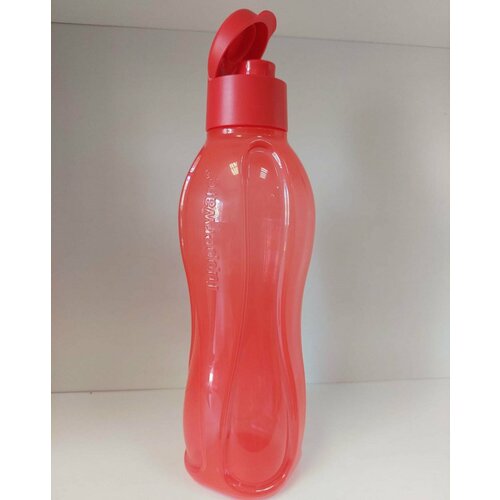 Tupperware Эко-бутылка 500 мл с клапаном красная