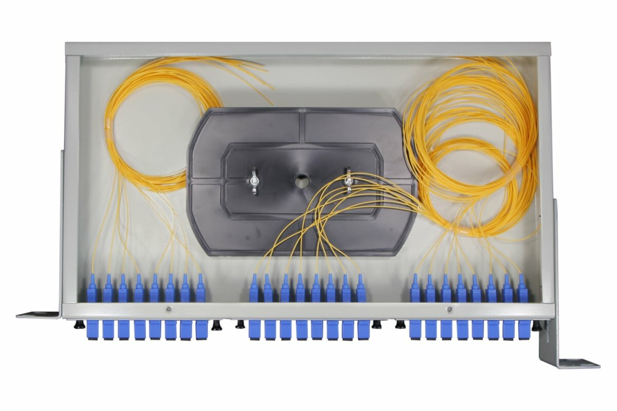Retic Кросс оптический стоечный на 24 портов SC UPC в сборе CROSSO-24SC-U
