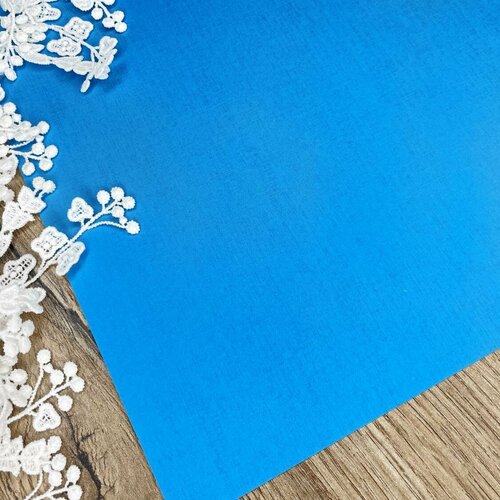 Дизайнерская бумага с односторонним тиснением лен цвет бирюзовый плотность 290 гр размер 3550 см 320₽