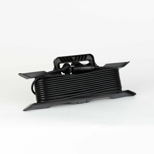 Удлинитель на рамке без заземления ПВС 2*1,5 (16А) 1 гнездо 30 метров черный