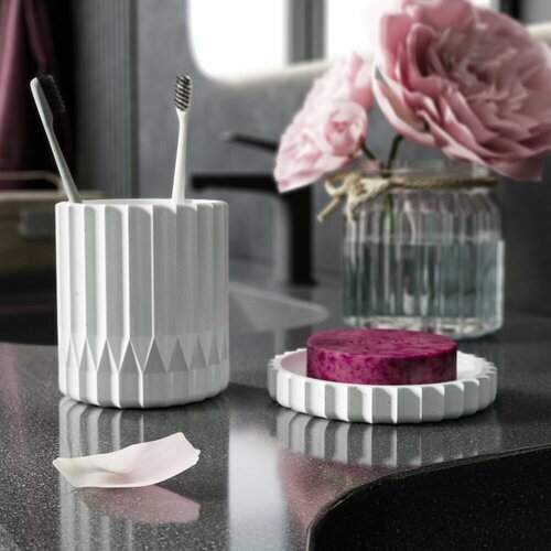 Набор аксессуаров для ванной комнаты 