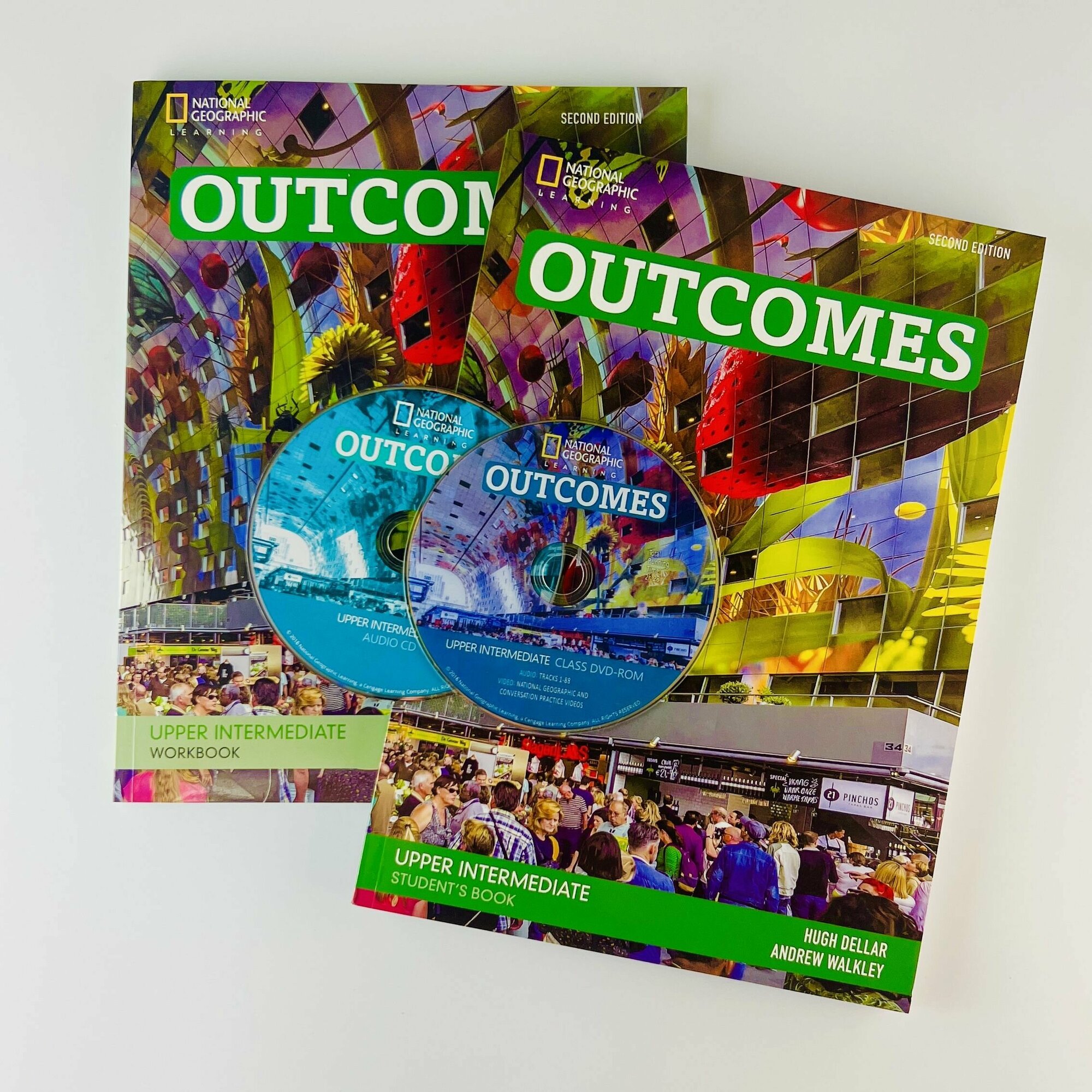 Outcomes upper-intermediate. Полный комплект: Student's book + Workbook + CD+ DVD диски - фото №1