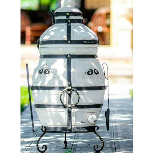 Тандыр Аполлон дровяной с подставкой и откидной крышкой.