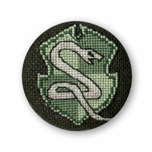 Набор для вышивания Золотое Руно СШ-033 Значок «Герб Змеи»