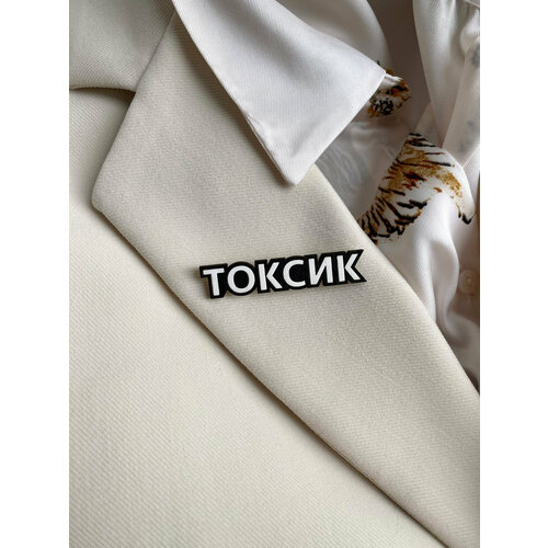 Брошь, черный