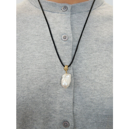 Колье by mar NAUTILUS BLACK CORD, жемчуг пресноводный, жемчуг барочный, жемчуг культивированный, длина 100 см, белый