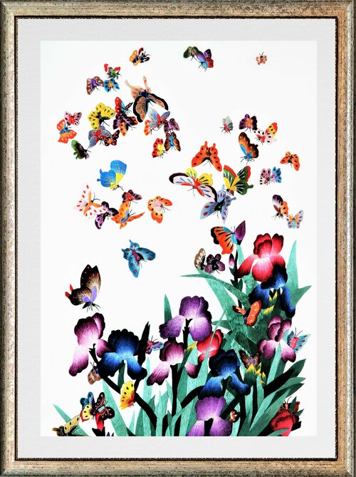 Картина вышитая шелком Сад бабочек ручной работы /56х68х3/багет+паспарту