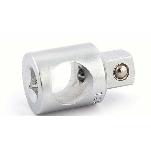 Переходник 38fx12m с отверстием под вороток IZELTAS 151306525013000000943 555₽