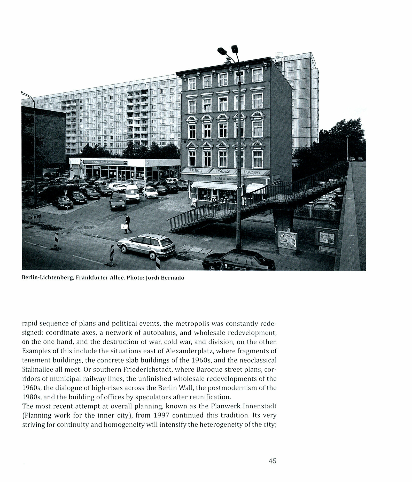 Berlin. City Without Form. Strategies for a Different Architecture - фото №4